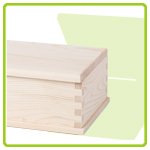 Box in pinwood - cover with hinge without shutting